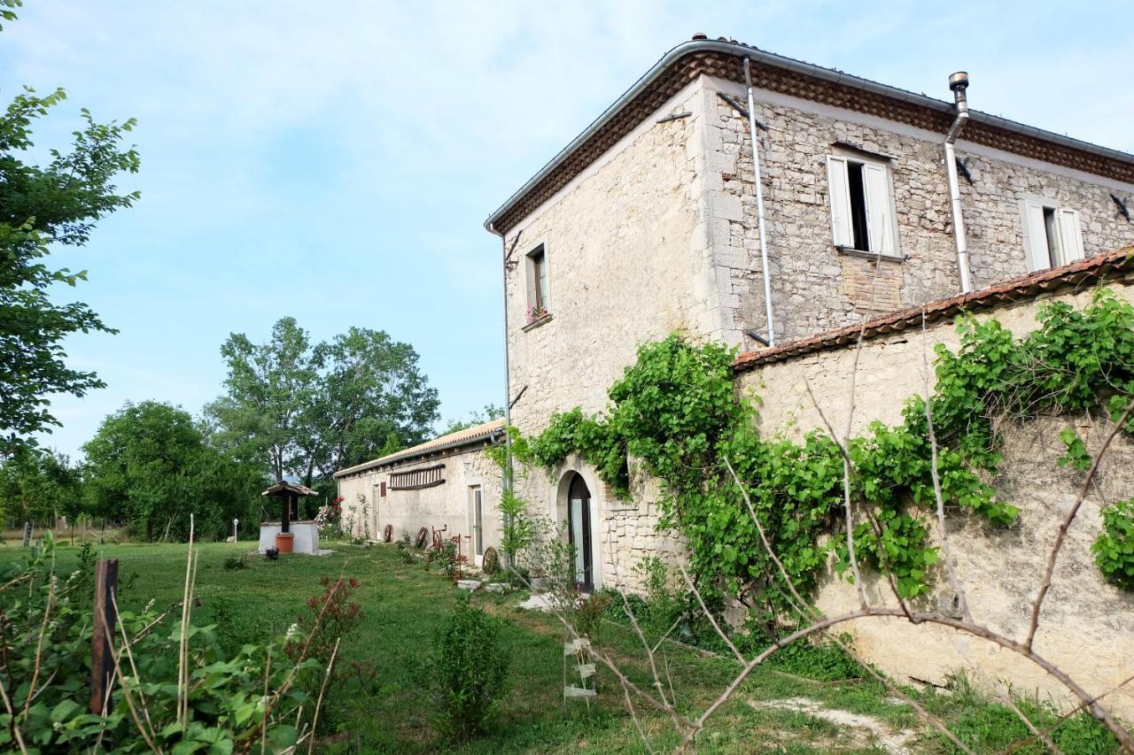 Antica Taverna Del Principe Sepino Exterior foto