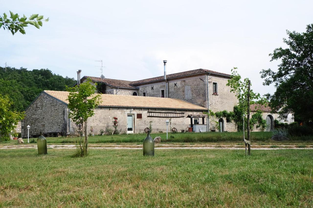 Antica Taverna Del Principe Sepino Exterior foto